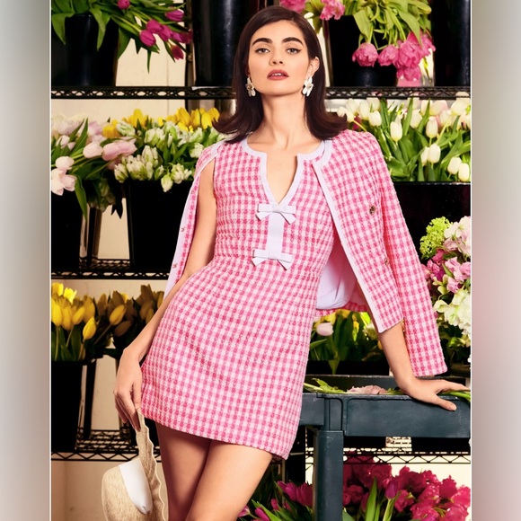Lilly Pulitzer Dresses & Skirts - NWT $258 LILLY PULITZER ARIA BOUCLE SHIFT DRESS  PINK SIZE 10
